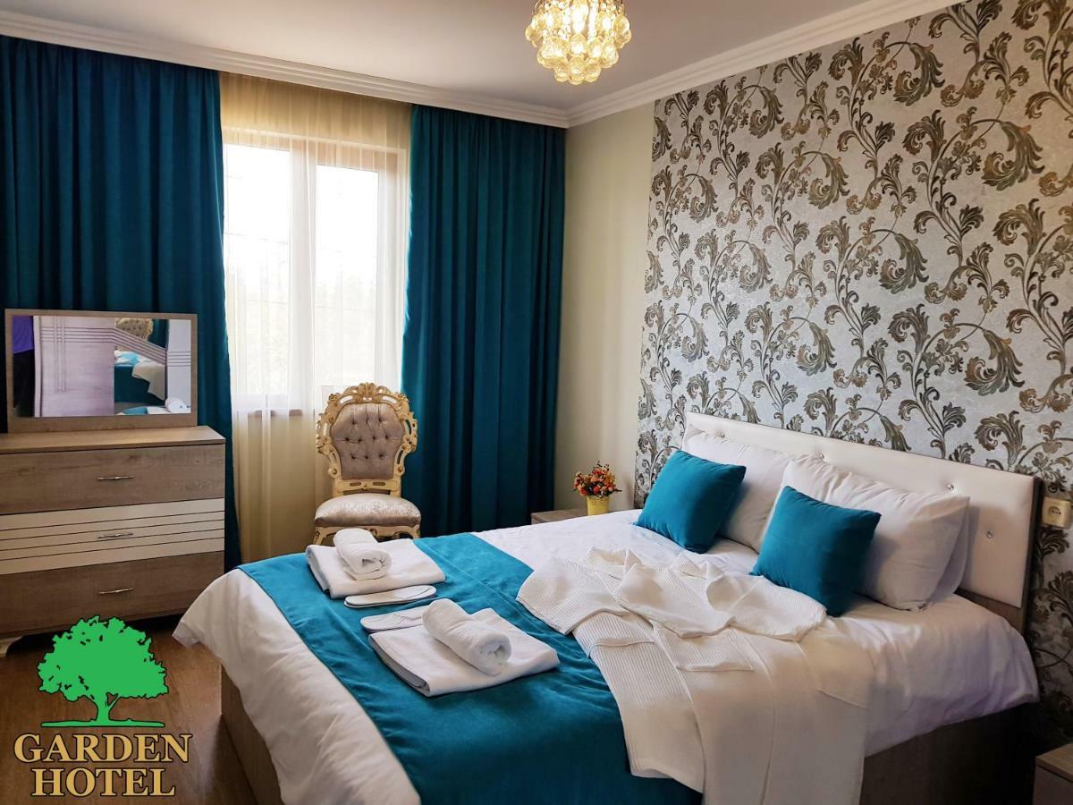 Garden Hotel 2*